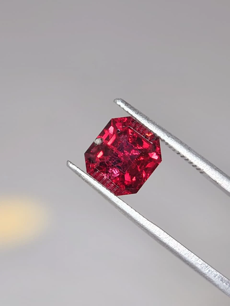 3.8ct Natural Malaya Garnet from Tanzania — view 2